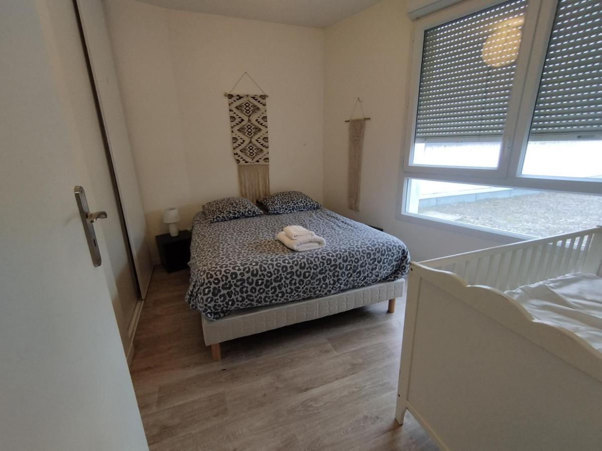 Saint Denis Appartement 2 Chambres Avec Parking Luaran gambar